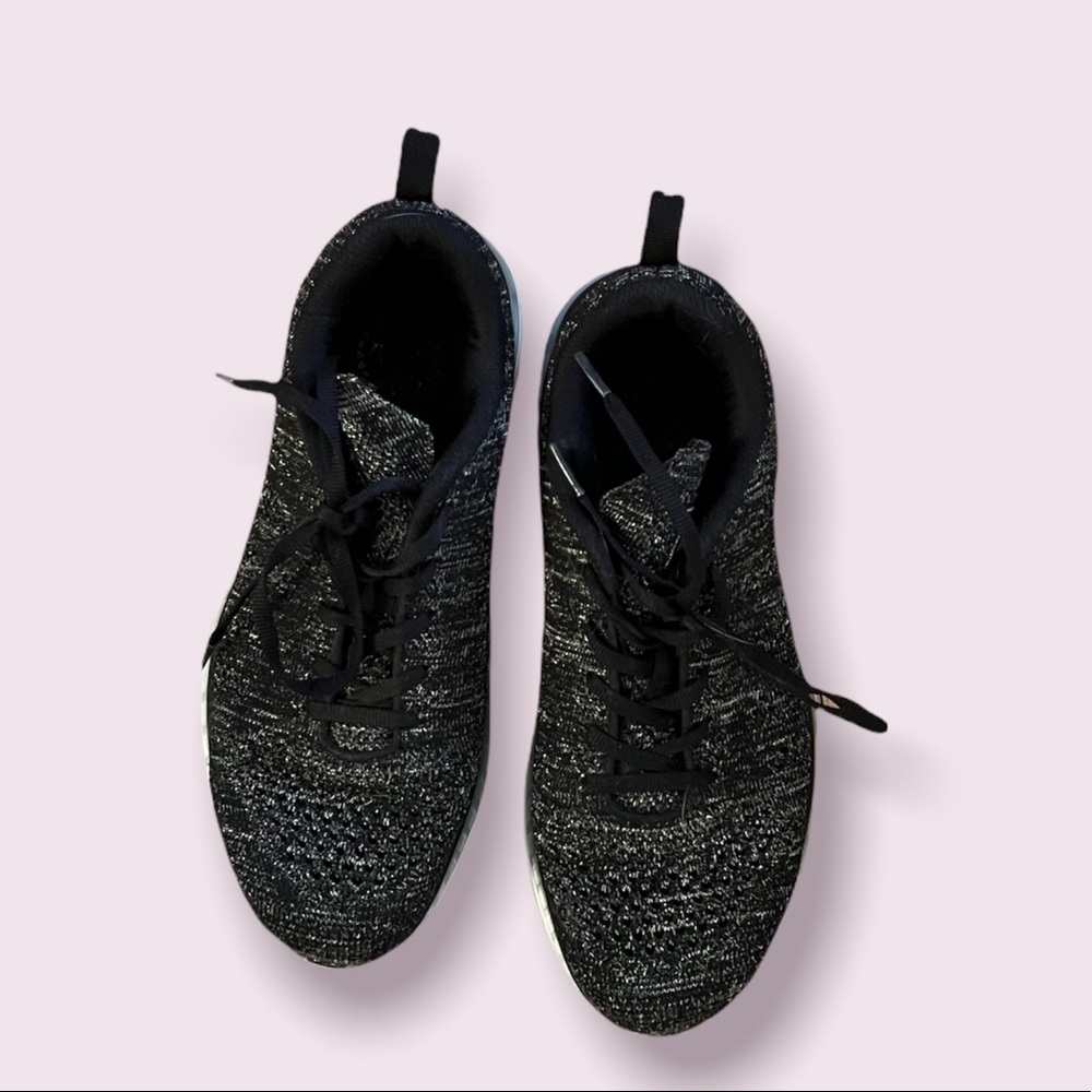 APL Techloom Pro - Black & Gold - Size 7.5